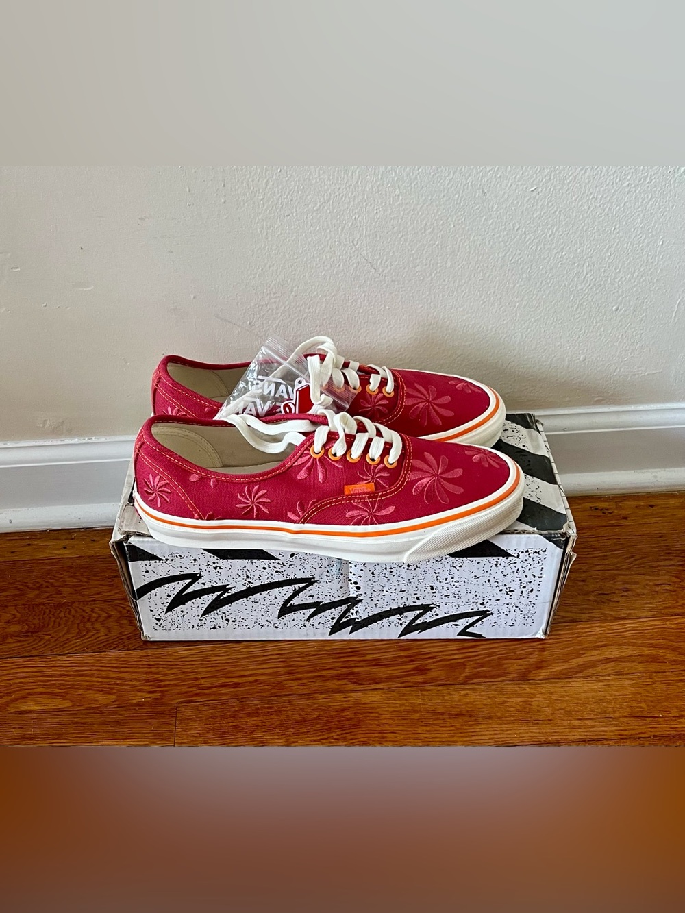 Vans Vault OG Auth LX Cardinal/Persimmon Orange VN0A4BV94IE Men’s Size 9